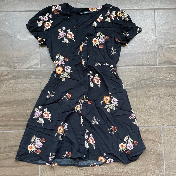 Abercrombie & Fitch Button Up Floral Dress - Picture 1 of 1